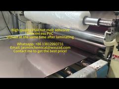 Высококачественный полиуретановый термоклей обрезает излишки ПВХ практически одновременно с ламинированием.